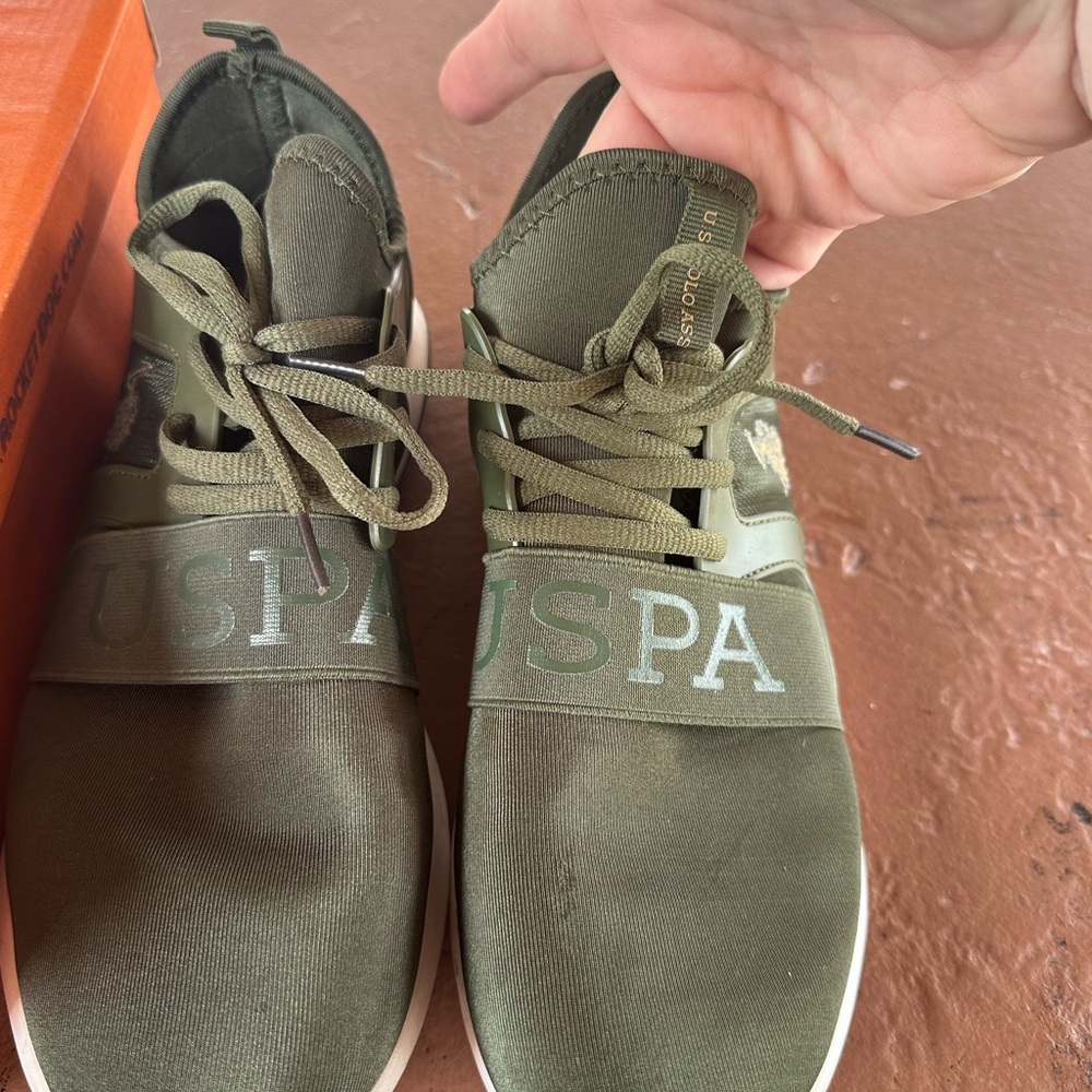 U.S. Polo Assn. Women’s Olive Sneakers 10
